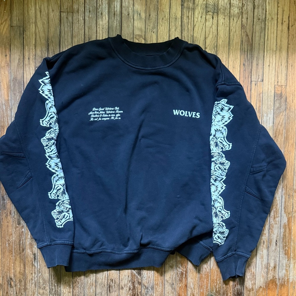 Darc Sport Black Crewneck Sweater with Ribbed Cuffs